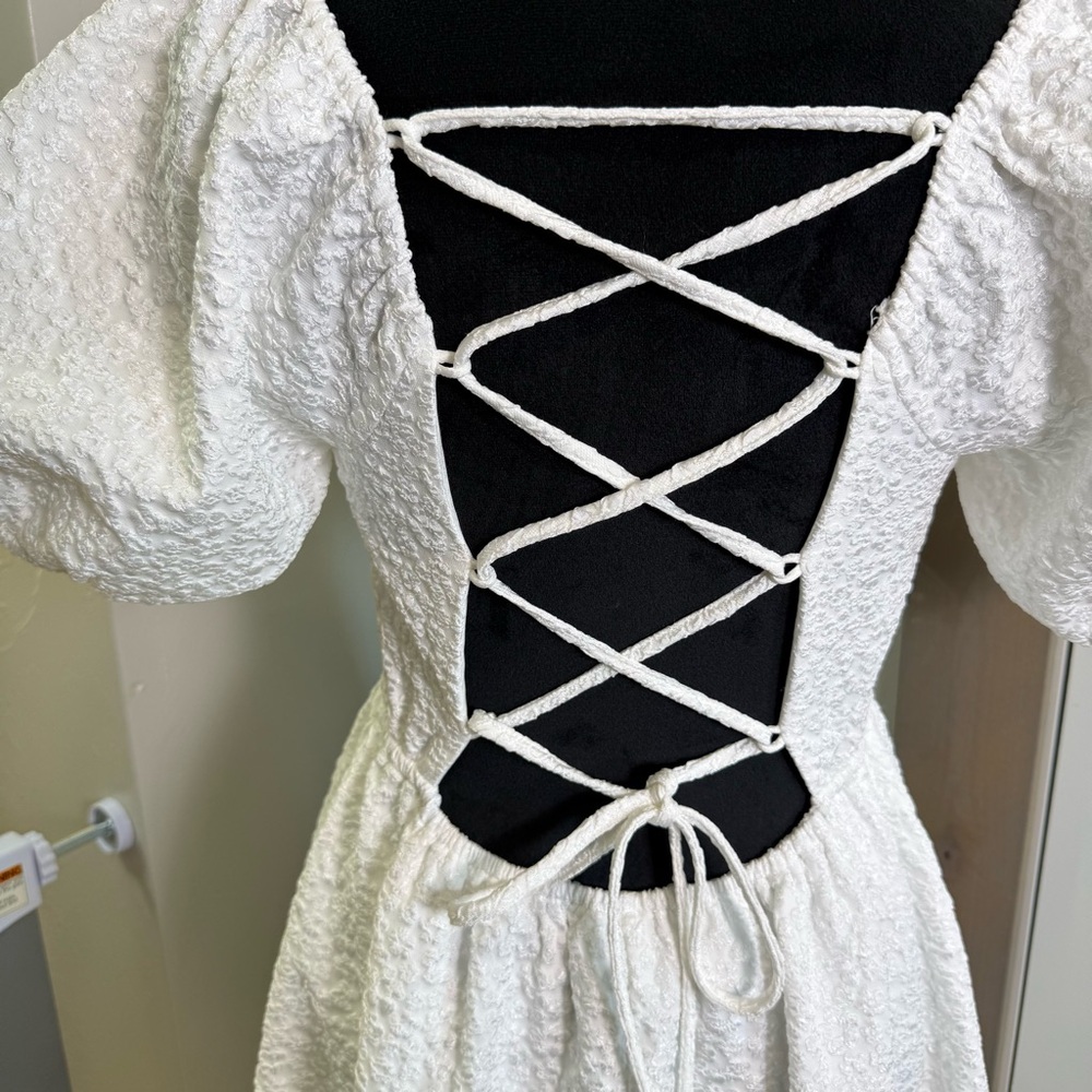 Lulus Puff Sleeve Midi Dress Floral Textured Corset Tie Back Stretch Bridal M - Picture 9 of 11